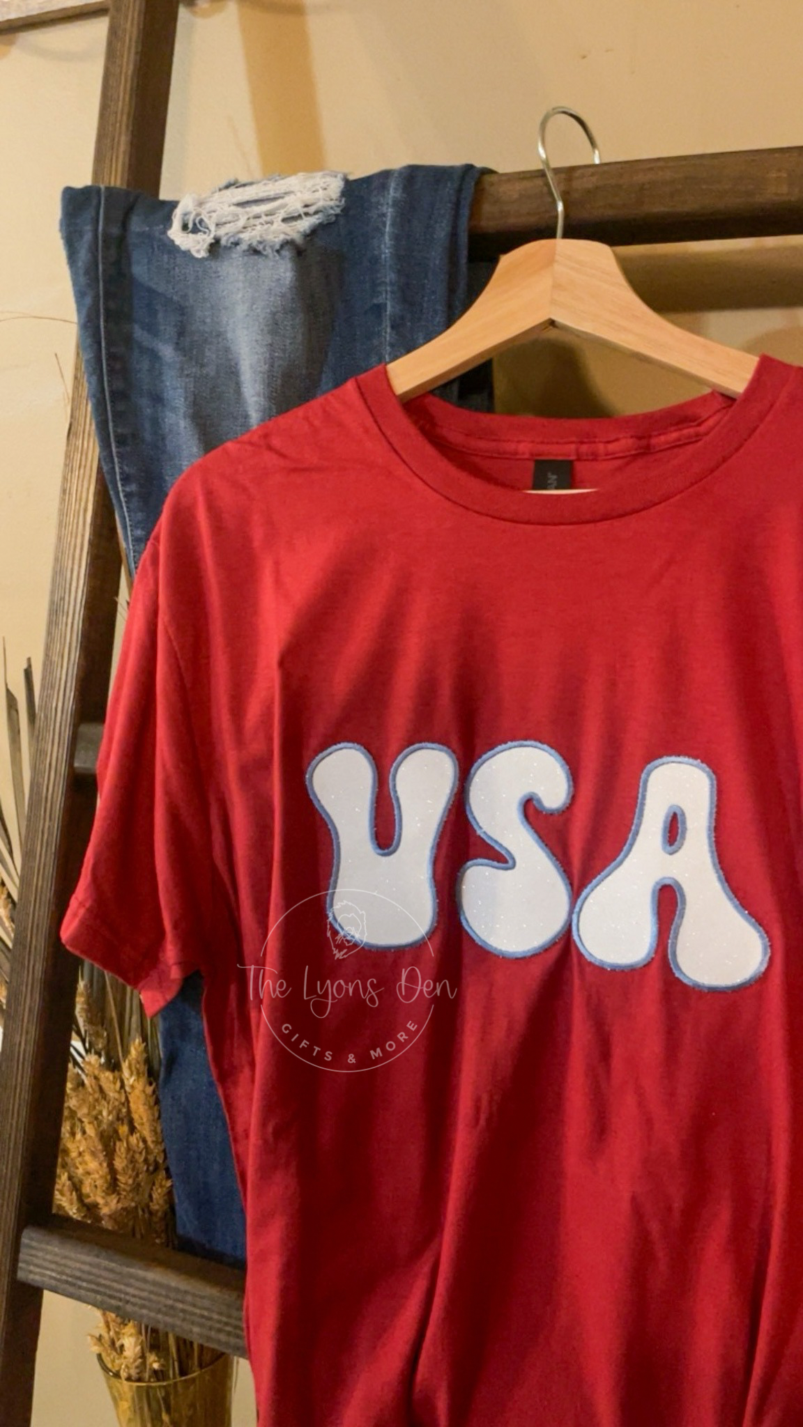 USA Glitter Appliqué Tee