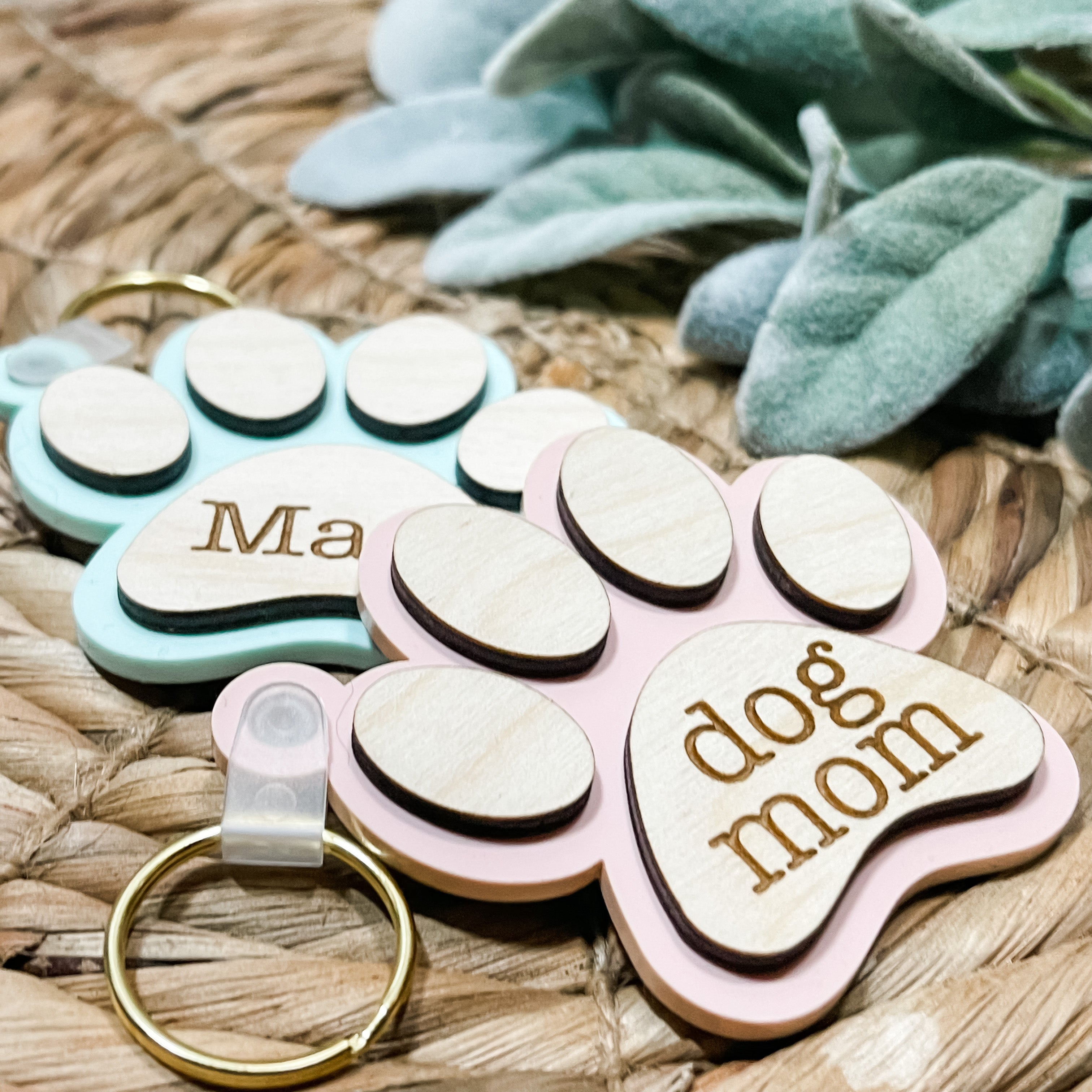 Dog Mom Keychain